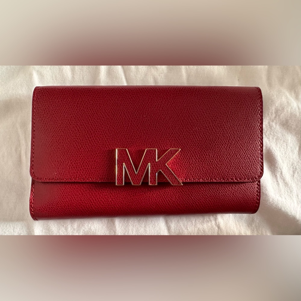 Michael Kors Florence Leather Large Billfold Wallet
